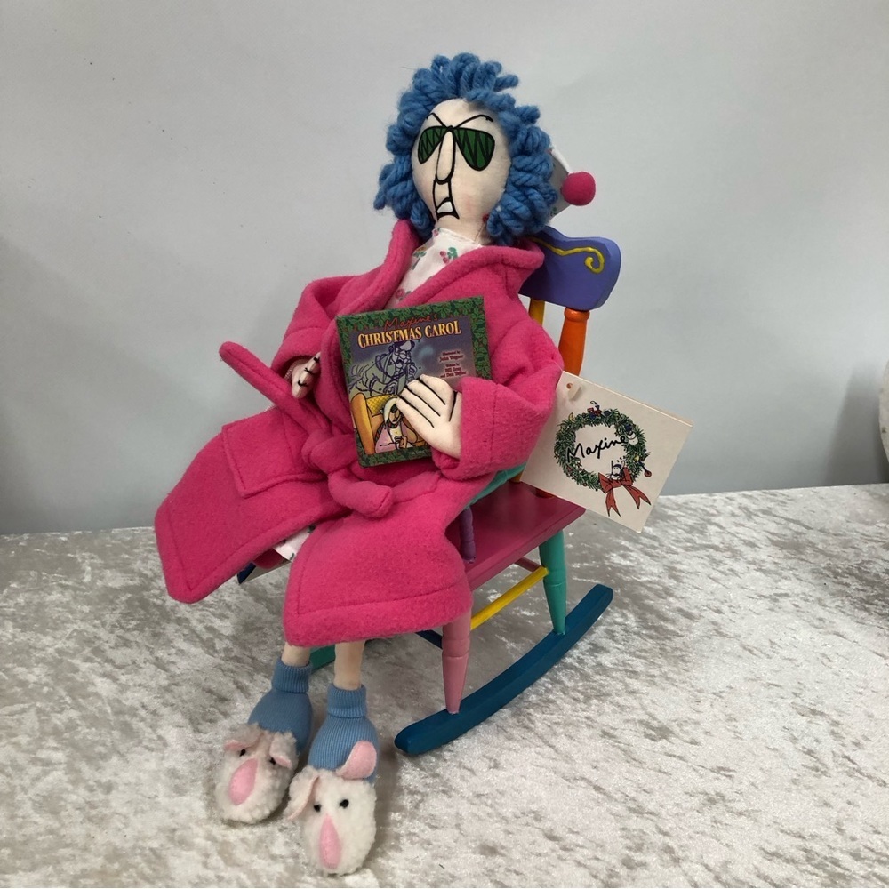 Vintage Hallmark Shoebox Maxine holiday doll in rocking chair